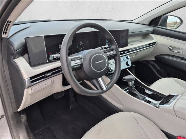 Used 2025 Hyundai Tucson SEL FWD image 10