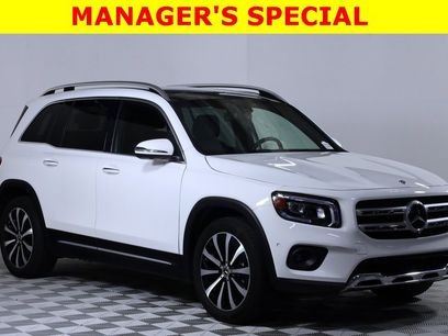 Used 2023 Mercedes-Benz GLB 250 4MATIC w/ Premium Package