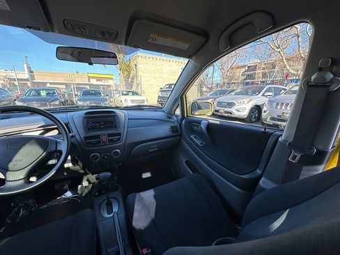 Used 2003 Suzuki Aerio GS image 16