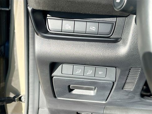 Used 2024 MAZDA CX-30 Carbon image 10