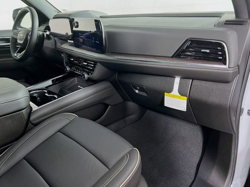New 2026 Chevrolet Tahoe Premier AWD/4WD image 33