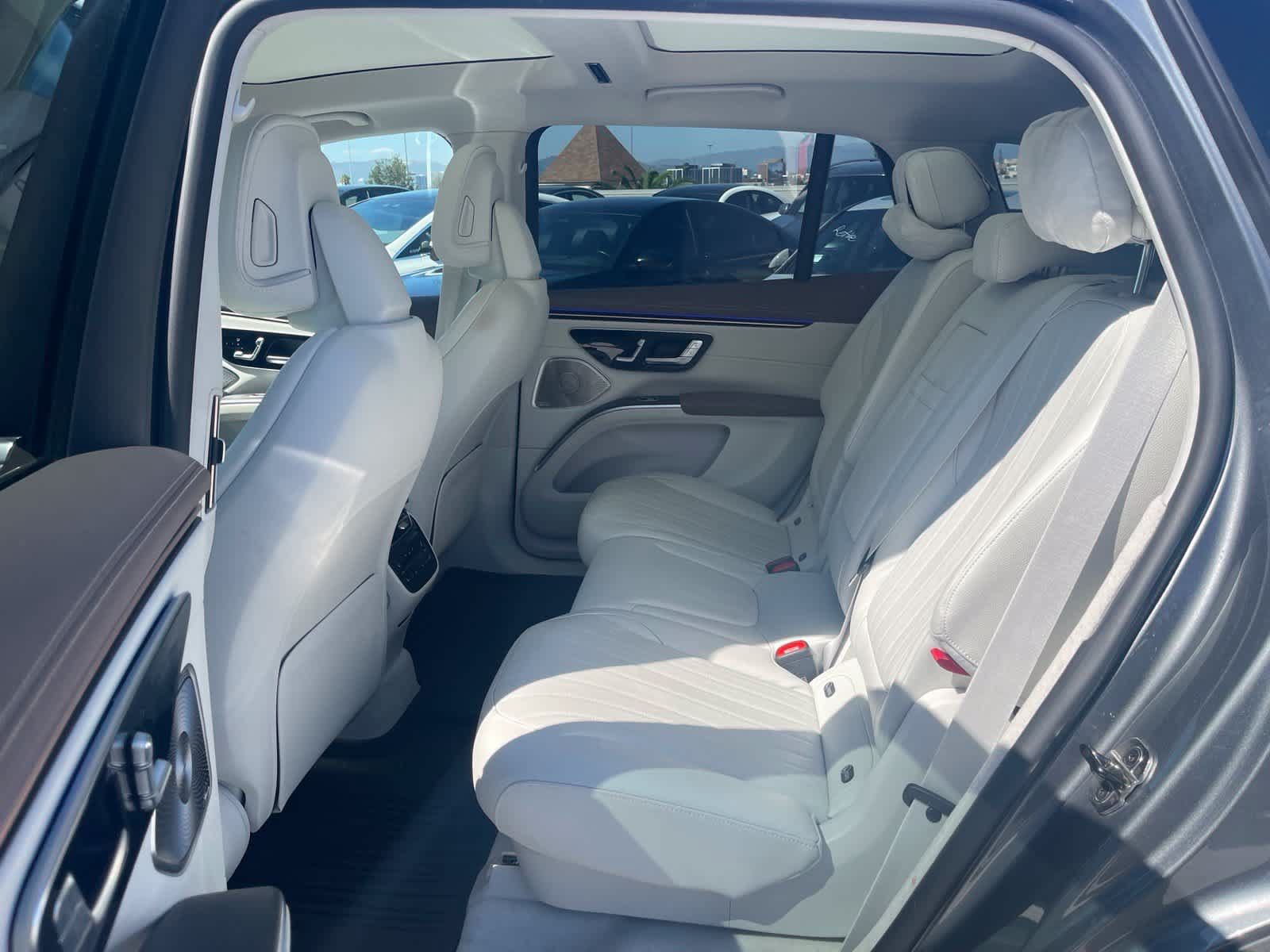 Certified 2023 Mercedes-Benz EQS 450+ SUV image 4