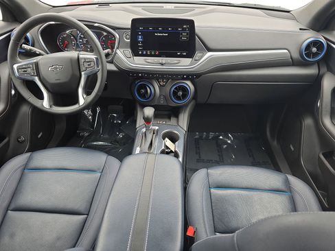 Used 2023 Chevrolet Blazer RS w/ Enhanced Convenience Package image 9