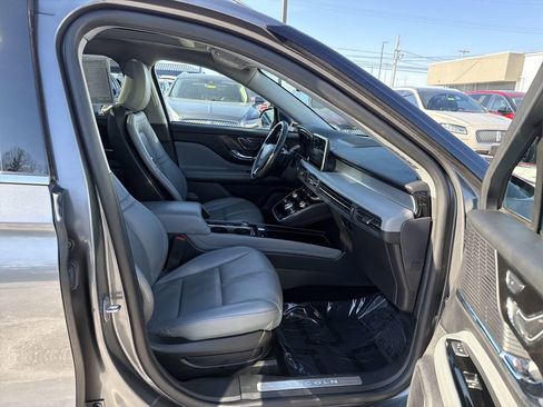 Used 2022 Lincoln Corsair Grand Touring image 15