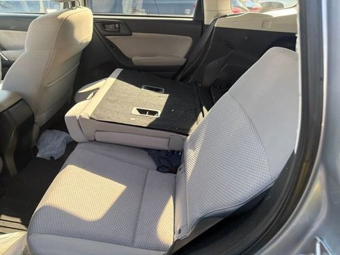 Used 2015 Subaru Forester 2.5i Premium w/ Popular Package #2 AWD/4WD image 13