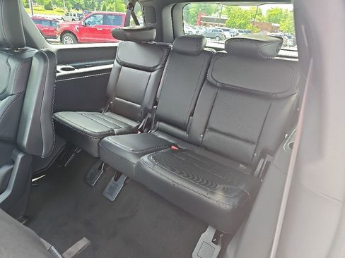New 2026 Ford Expedition Max Platinum AWD/4WD image 15