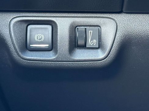 Used 2017 GMC Acadia Denali w/ Technology Package image 46