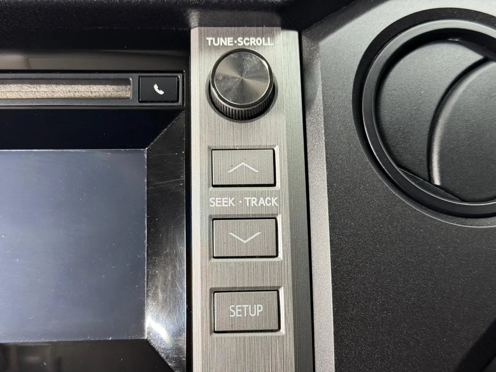 Used 2014 Toyota Tundra SR RWD image 31