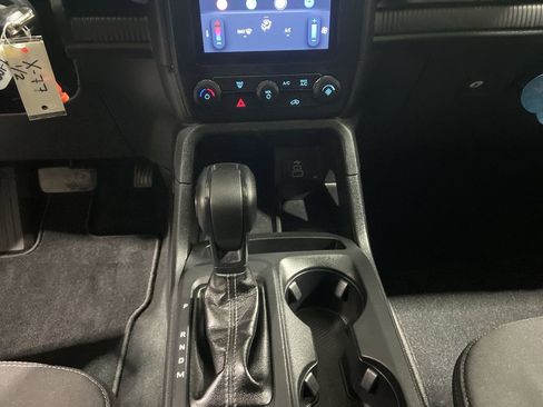 Used 2024 Ford Ranger XL image 17