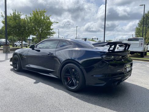 Used 2020 Chevrolet Camaro ZL1 RWD image 7