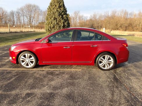 Used 2013 Chevrolet Cruze LTZ w/ Enhanced Safety Package image 11