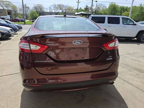 Used 2015 Ford Fusion SE w/ Equipment Group 201A FWD image 6
