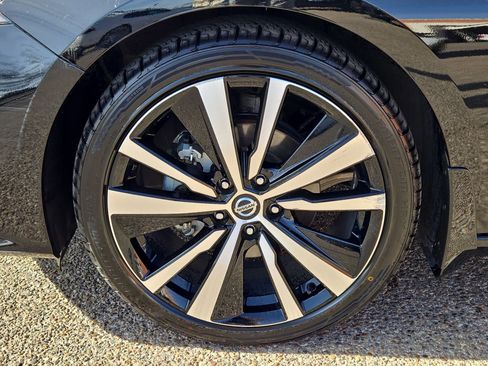 Used 2022 Nissan Altima 2.5 SR image 11