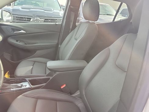 Used 2023 Buick Encore GX Essence w/ Experience Buick Package image 24