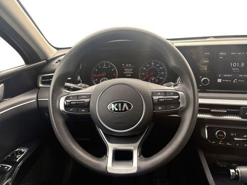 Used 2021 Kia K5 LXS image 13