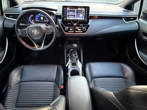 Used 2021 Toyota Corolla XSE image 29