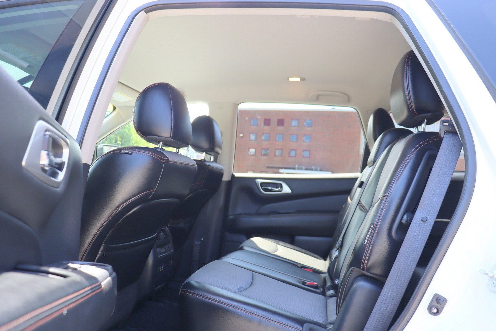 Used 2020 Nissan Pathfinder SV w/ Rock Creek Edition FWD image 16