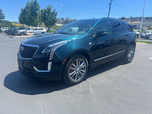 Used 2025 Cadillac XT5 Sportv w/ Technology Package AWD/4WD image 12