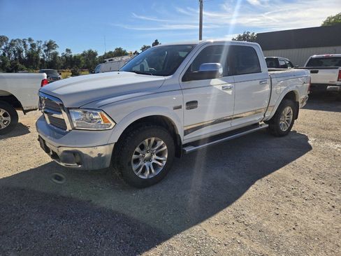 Used 2014 RAM 1500 Laramie Longhorn w/ Convenience Group AWD/4WD image 4