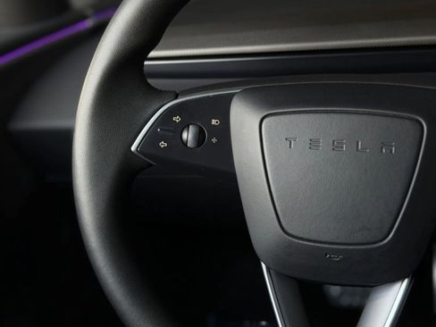 Used 2025 Tesla Model 3 Performance image 19