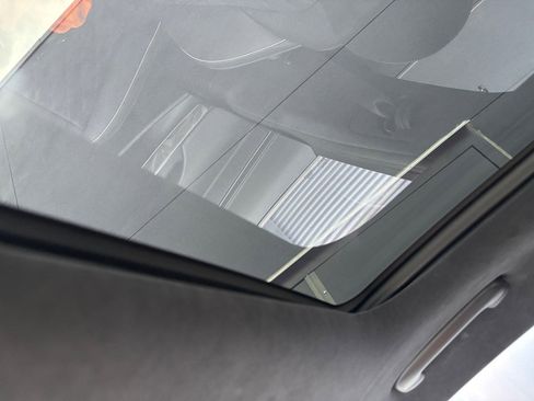 Used 2025 Genesis GV70 3.5T Sport w/ Sport Advanced Package image 19