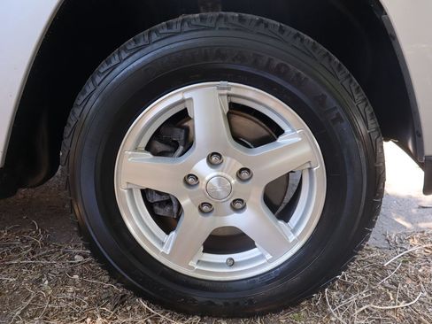 Used 2006 Jeep Grand Cherokee Limited AWD/4WD image 43