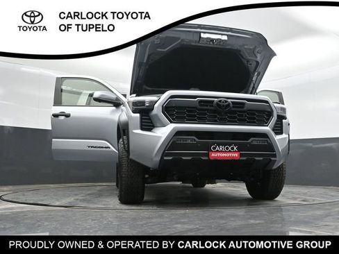 Used 2025 Toyota Tacoma TRD Off-Road w/ TRD Off Road Premium Package AWD/4WD image 54