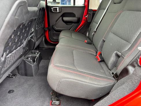 Used 2021 Jeep Wrangler Unlimited Rubicon image 17