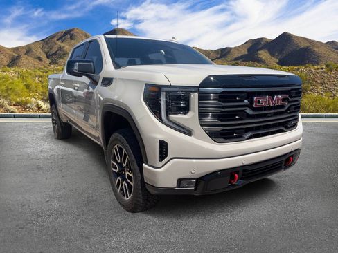 Used 2026 GMC Sierra 1500 AT4 w/ Technology Package AWD/4WD image 3