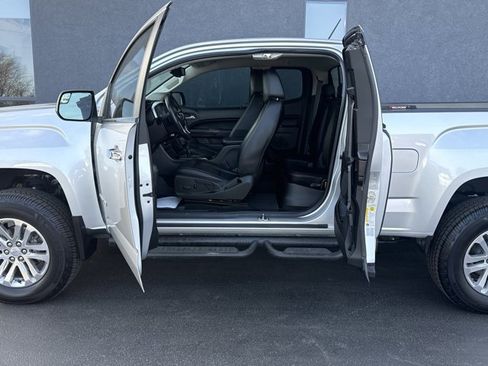 Used 2016 GMC Canyon SLT w/ Trailering Package image 11