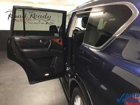 Used 2017 INFINITI QX80 4WD w/ Deluxe Technology Package image 27