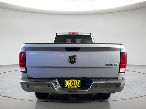Used 2018 RAM 2500 Tradesman w/ Chrome Appearance Group AWD/4WD image 4