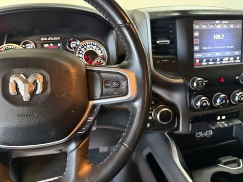 Used 2021 RAM 1500 Big Horn AWD/4WD image 17
