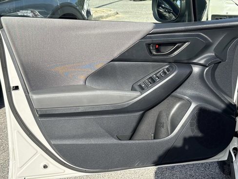 Certified 2025 Subaru Crosstrek 2.0i Premium AWD/4WD image 19