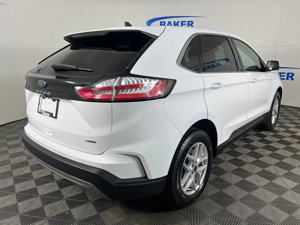Used 2024 Ford Edge SEL AWD/4WD image 6