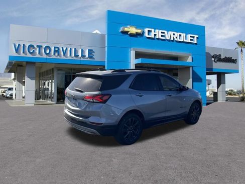 Used 2024 Chevrolet Equinox RS FWD image 5
