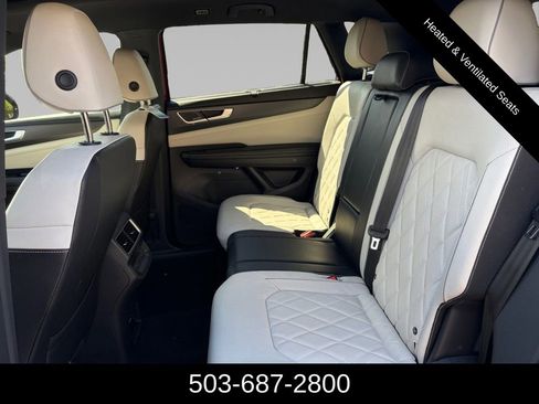 Used 2024 Volkswagen Atlas Cross Sport SEL Premium R-Line image 14