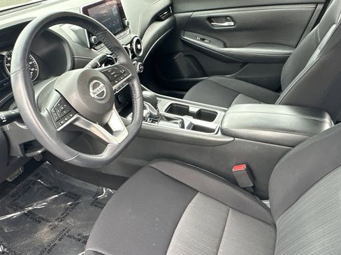 Used 2021 Nissan Sentra SV image 10