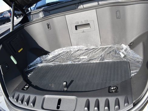Used 2025 Ford F150 Lightning Lariat AWD/4WD image 32