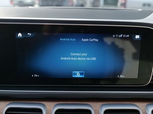 Used 2021 Mercedes-Benz GLE 350 4MATIC w/ AMG Line Exterior image 27