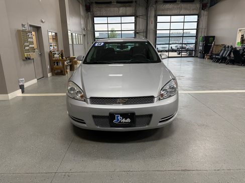 Used 2014 Chevrolet Impala Limited LS FWD image 3
