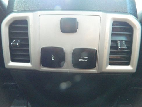 Used 2019 Ford F250 Lariat AWD/4WD image 21