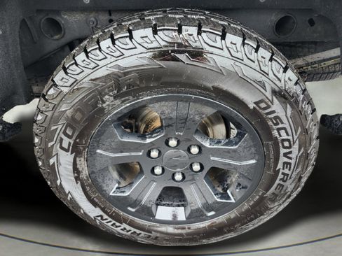 Used 2015 Chevrolet Silverado 1500 LT w/ All Star Edition AWD/4WD image 32