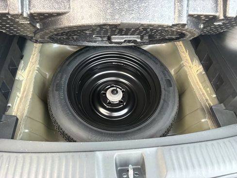 Certified 2024 Honda HR-V LX image 25