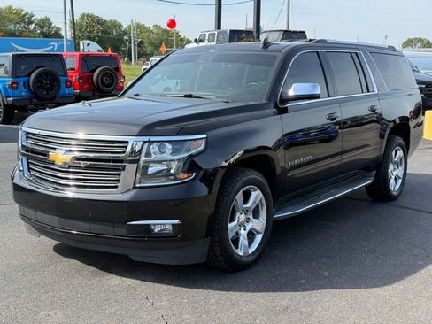 Used 2016 Chevrolet Suburban LTZ AWD/4WD image 4