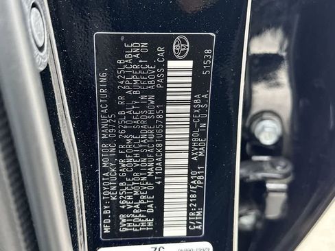 Used 2026 Toyota Camry SE FWD image 28
