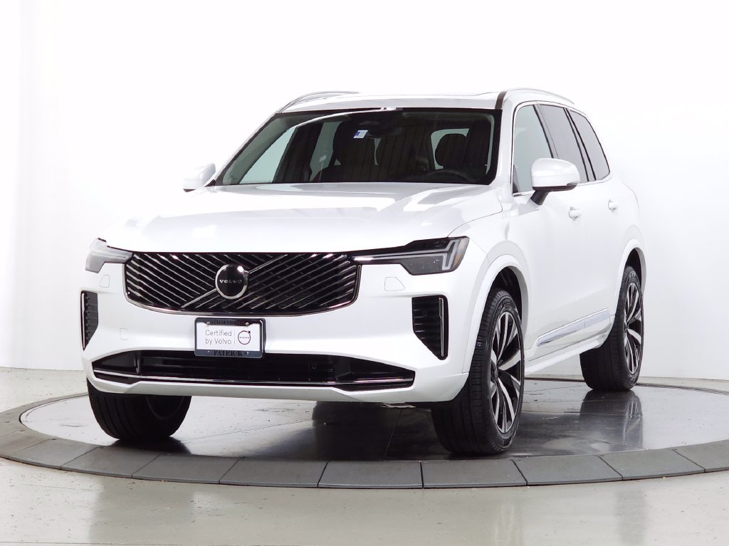 Certified 2025 Volvo XC90 B5 Core AWD/4WD image 3