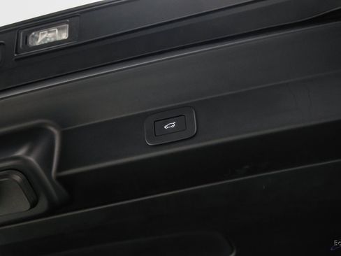 Used 2024 Land Rover Range Rover Sport Dynamic SE AWD/4WD image 92