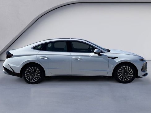 New 2026 Hyundai Sonata Limited image 6