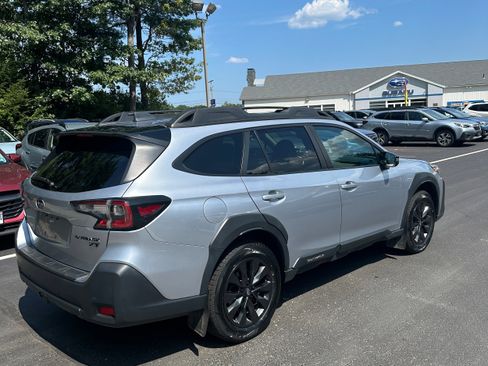 Used 2023 Subaru Outback Onyx Edition XT image 5